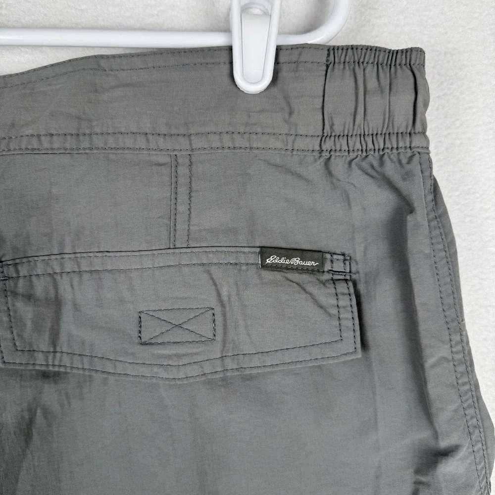 Eddie Bauer Mens XL Gray Nylon Cargo‎ Hiking Shorts Belted Lightweight Utility